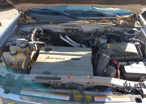 2008 Ford Escape Hybrid from USA, damaged, VIN 1FMCU49H68KA24056